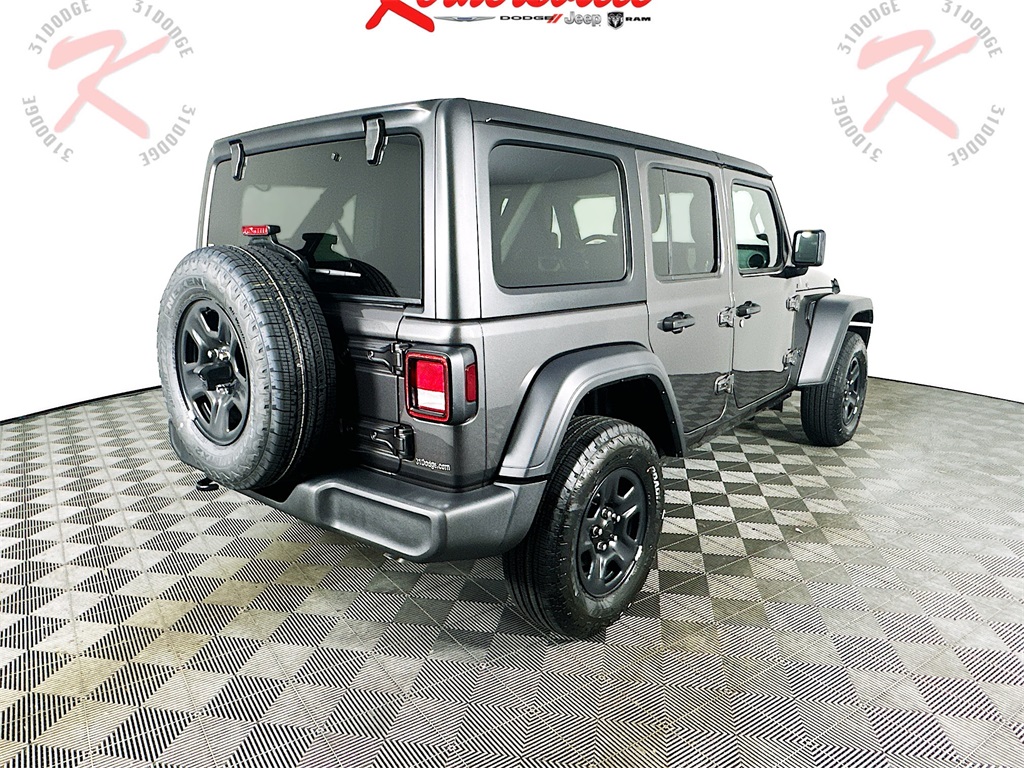 Vehicle image 5 of 20