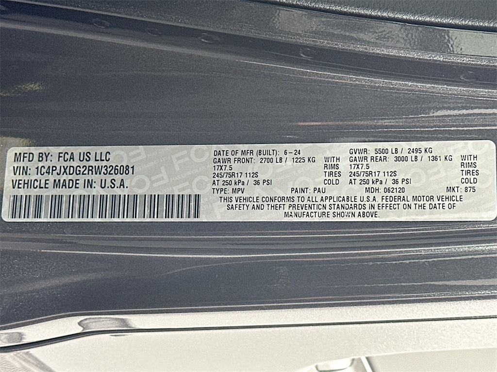 Vehicle image 18 of 20
