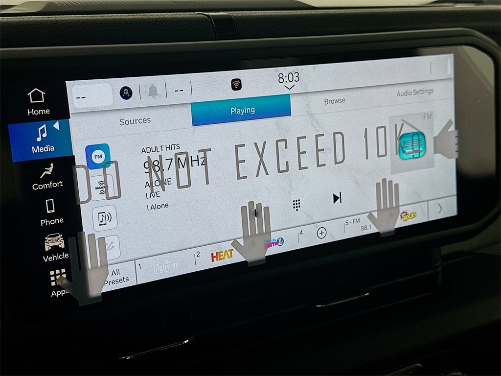 Vehicle image 13 of 20