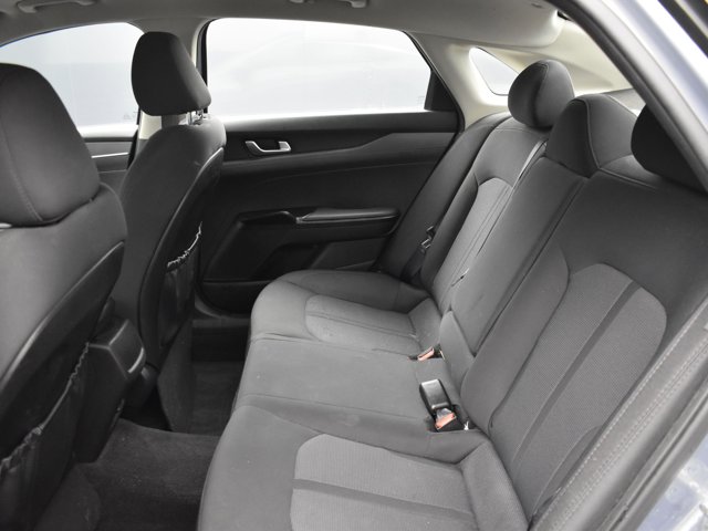 2024 Kia K5 LXS Image 20 of 33