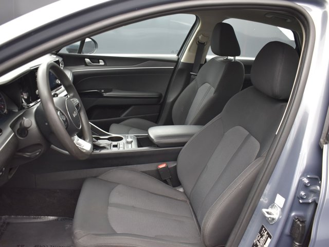 2024 Kia K5 LXS Image 21 of 33