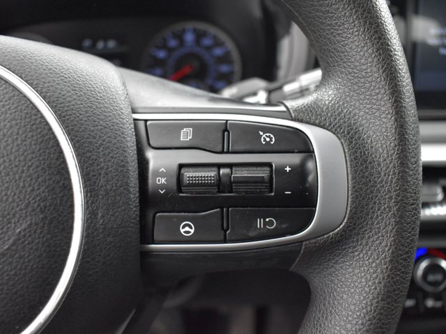 2024 Kia K5 LXS Image 32 of 33