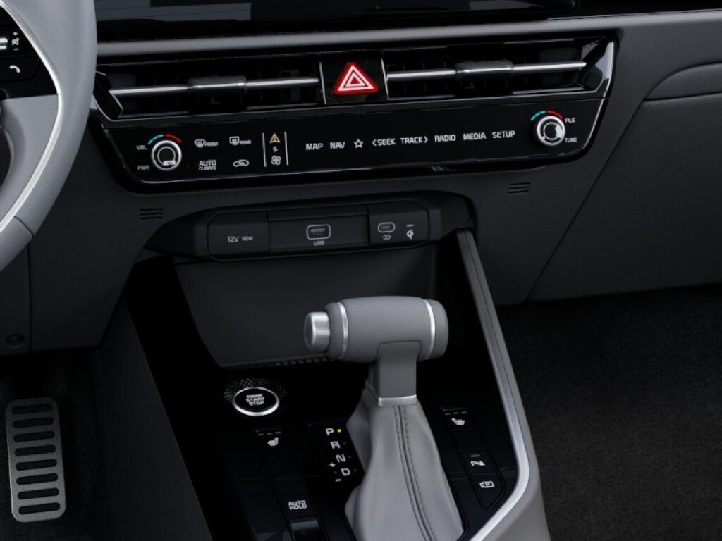 Vehicle image 24 of 28