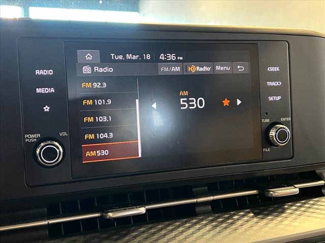 Vehicle image 13 of 29