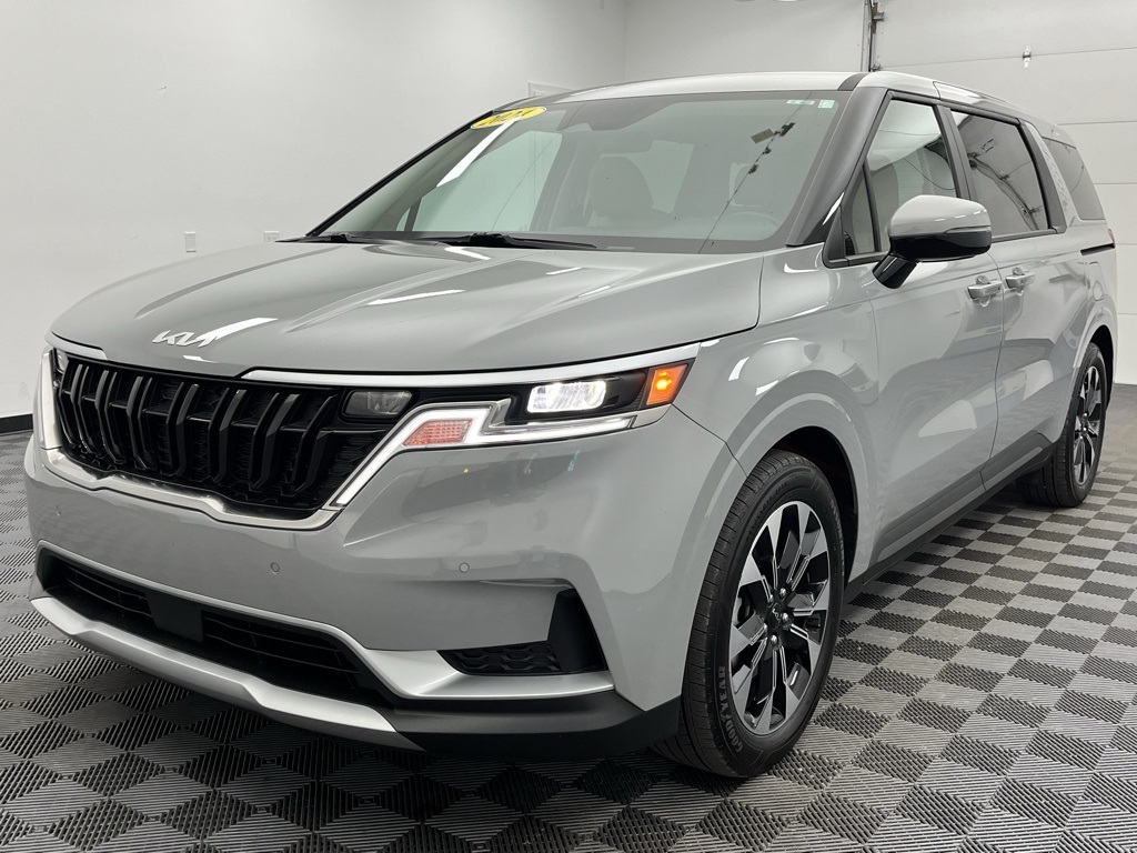 Vehicle image 1 of 37
