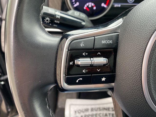 Vehicle image 18 of 26