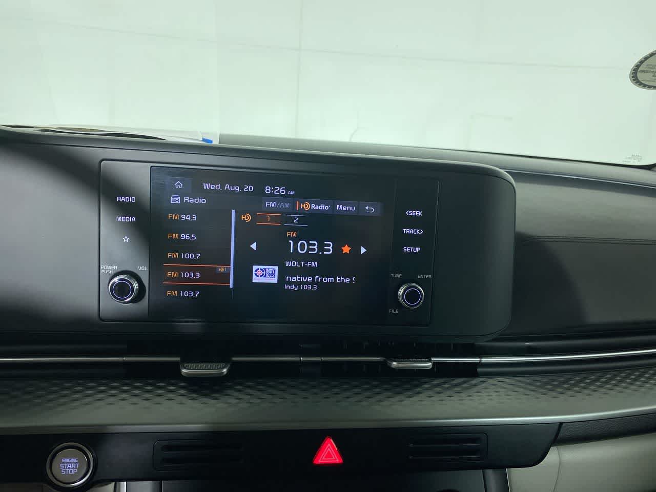 2024 Kia Carnival LX Image 28 of 34