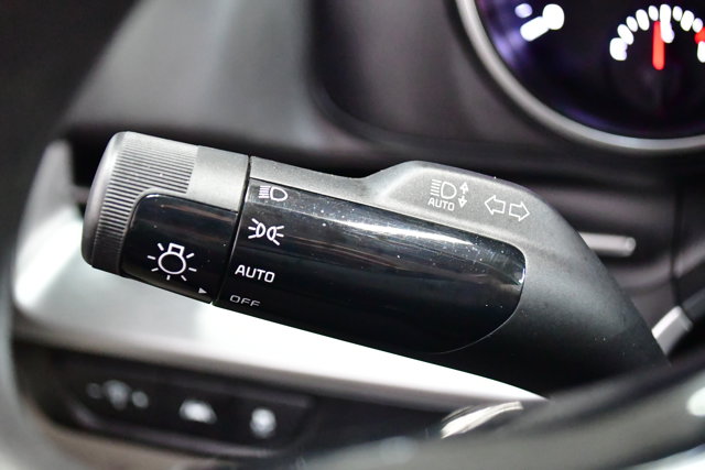 2024 Kia Carnival LX Image 27 of 31