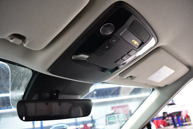 2024 Kia Carnival LX Image 24 of 31