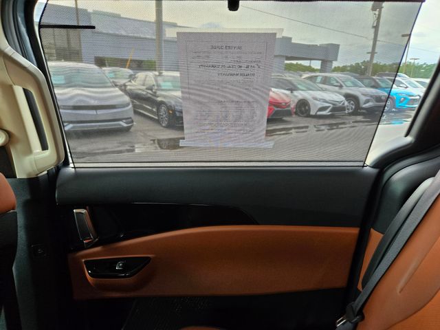 Vehicle image 46 of 53