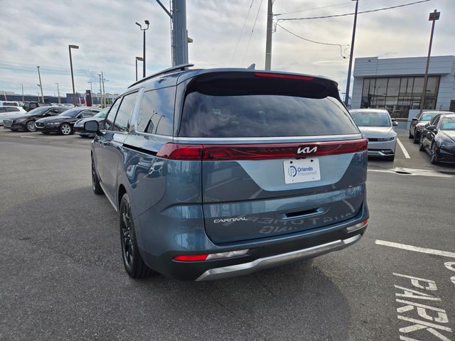Vehicle image 8 of 53
