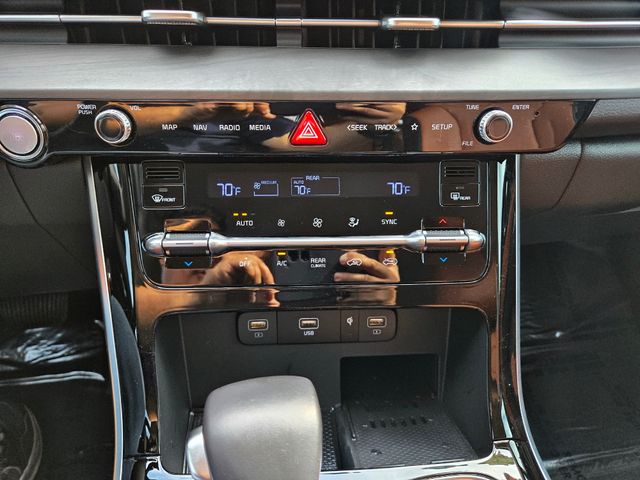Vehicle image 29 of 53