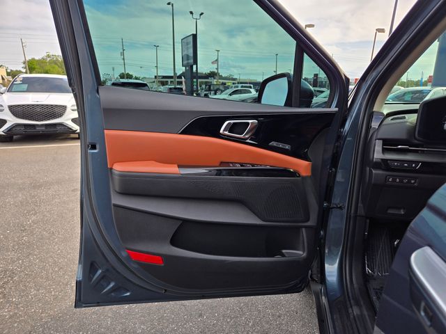 Vehicle image 21 of 53