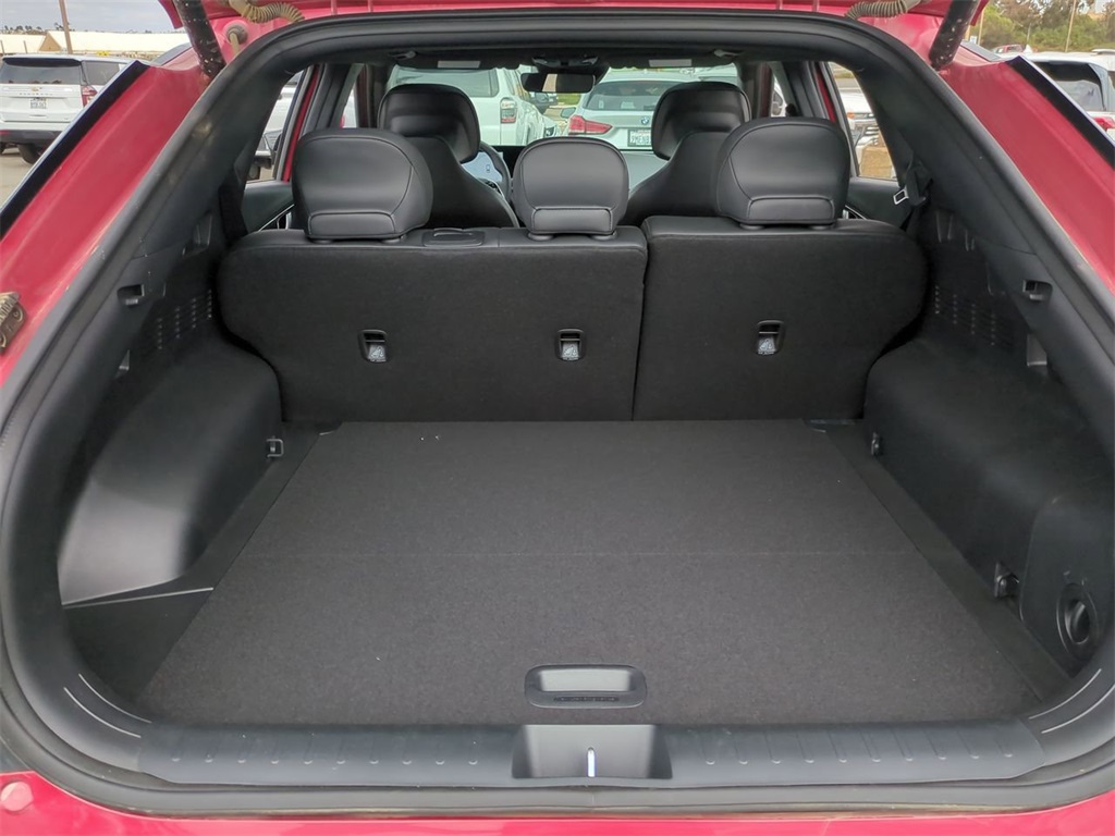 Vehicle image 25 of 34
