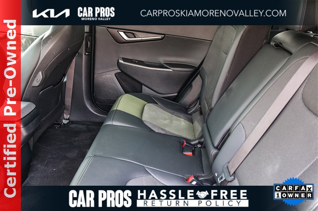 Vehicle image 15 of 25