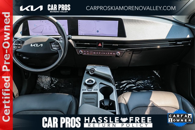 Vehicle image 10 of 25
