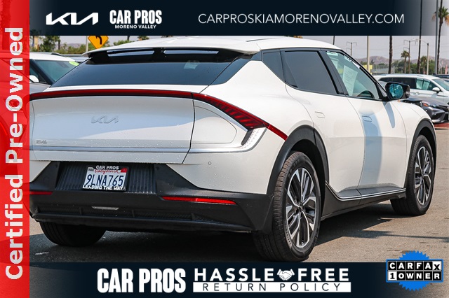 Vehicle image 3 of 25