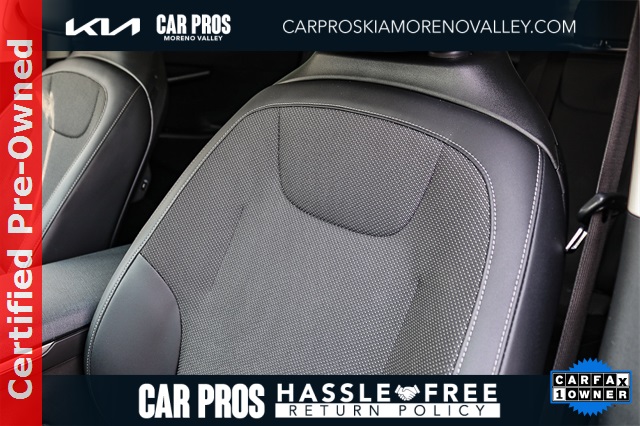 Vehicle image 16 of 25