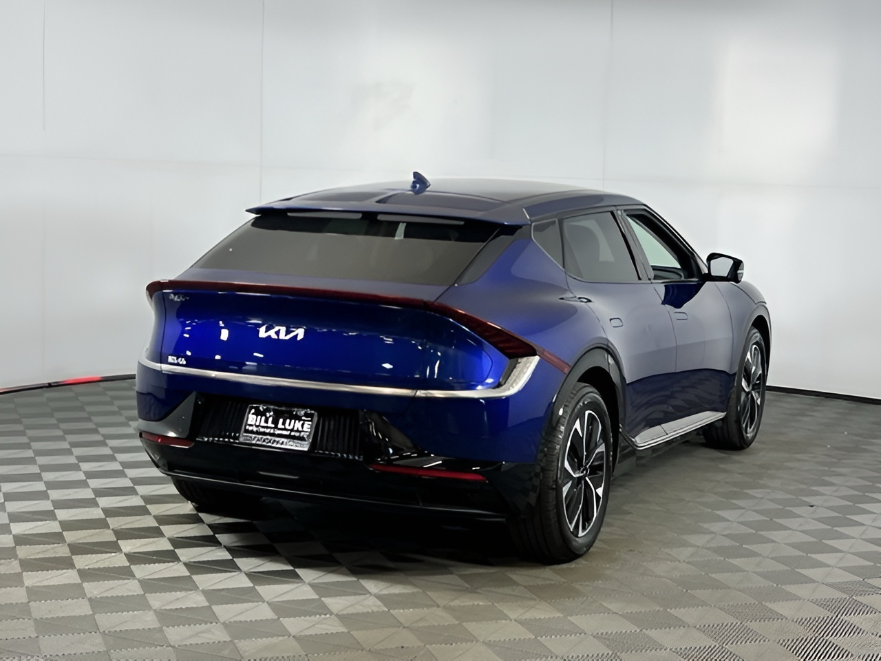 Vehicle image 56 of 60