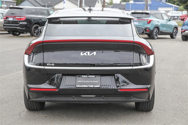 Vehicle image 11 of 25
