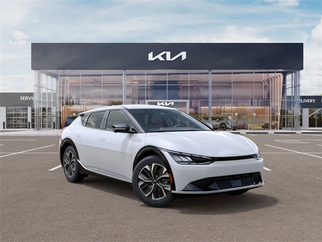 Vehicle image 4 of 27