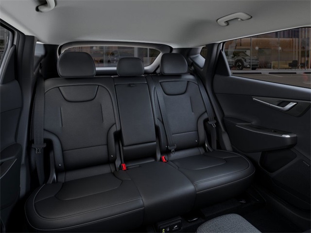 Vehicle image 16 of 27