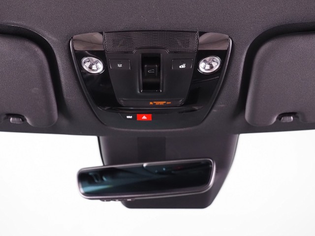 Vehicle image 75 of 76