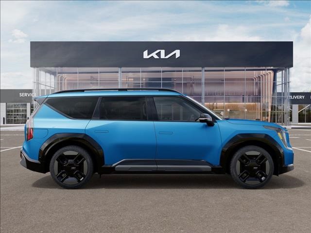 Vehicle image 5 of 27