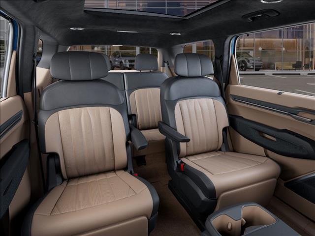 Vehicle image 12 of 27