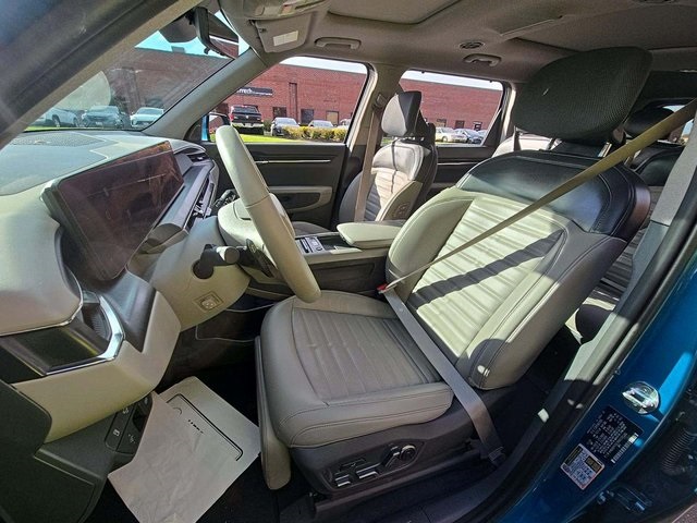 2024 Kia EV9 Land Image 5 of 12