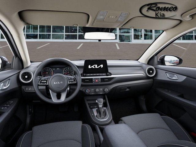 Vehicle image 17 of 27