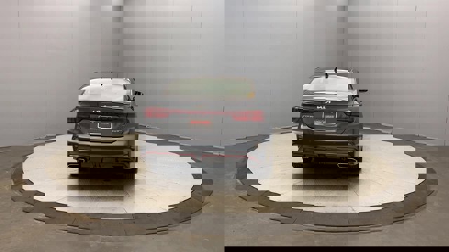 Vehicle image 7 of 27