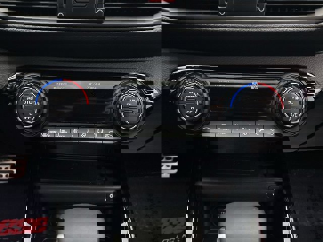 Vehicle image 23 of 27
