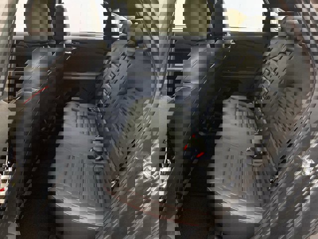 Vehicle image 26 of 27