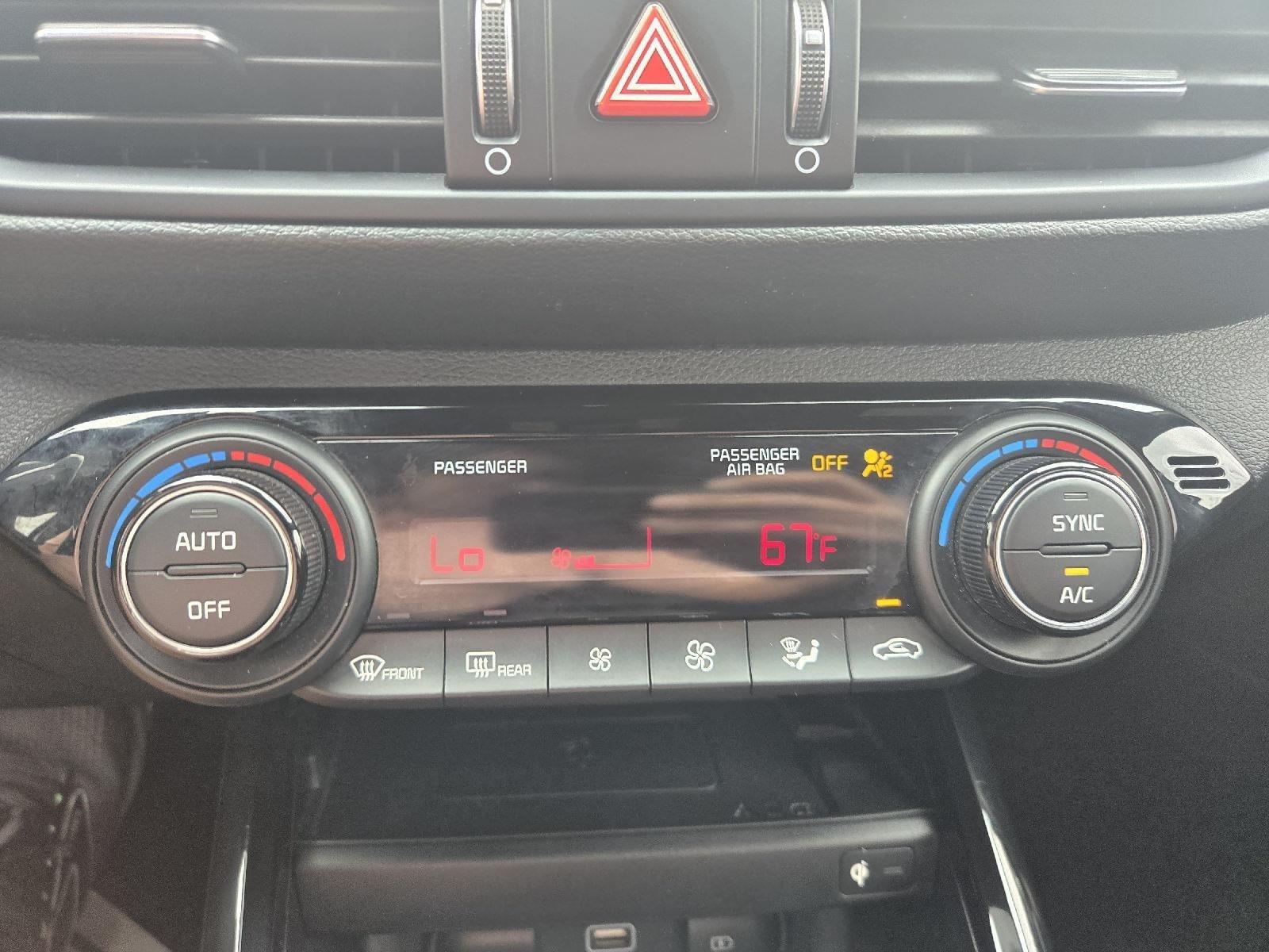 Vehicle image 18 of 23