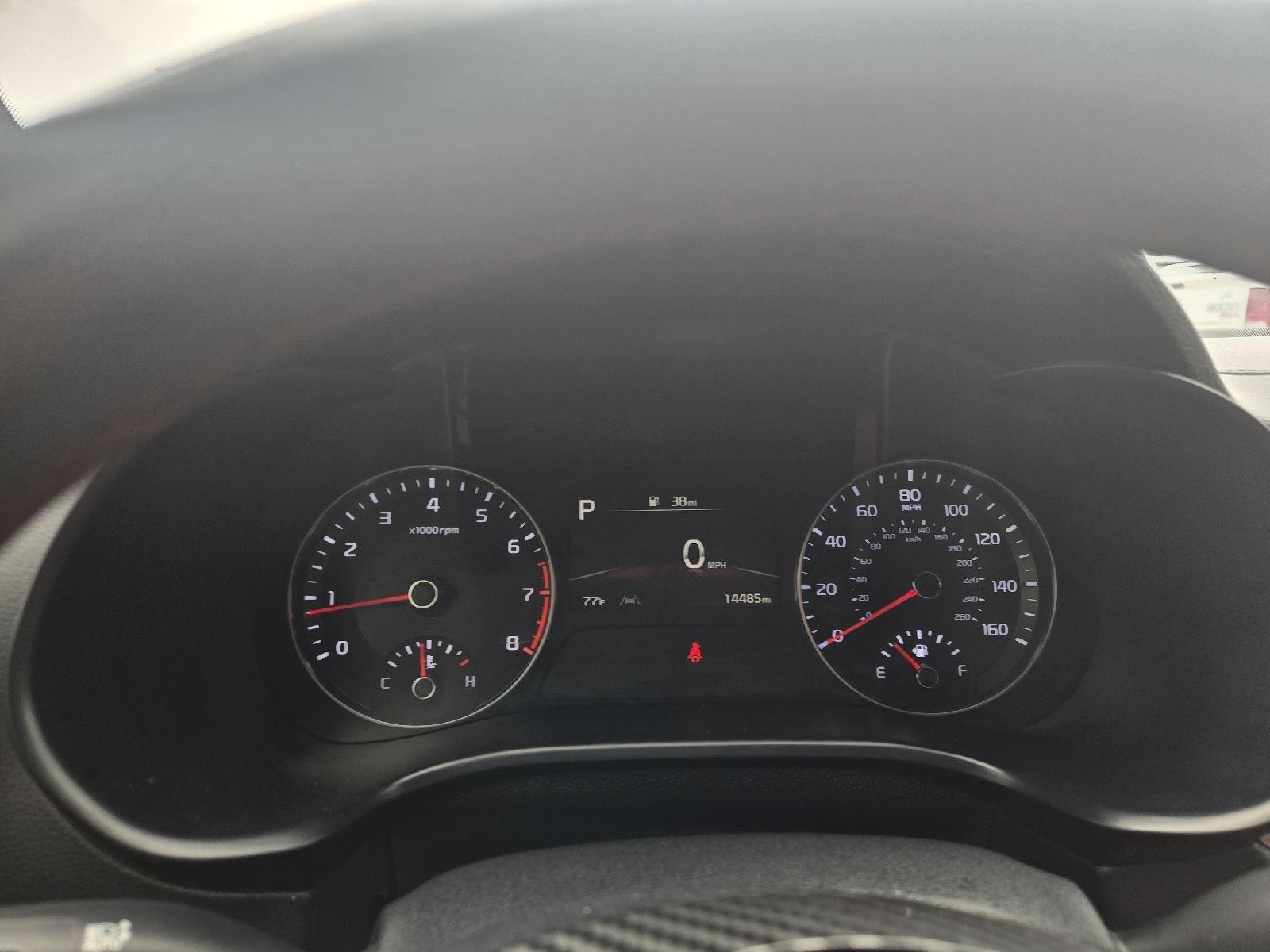 Vehicle image 14 of 23