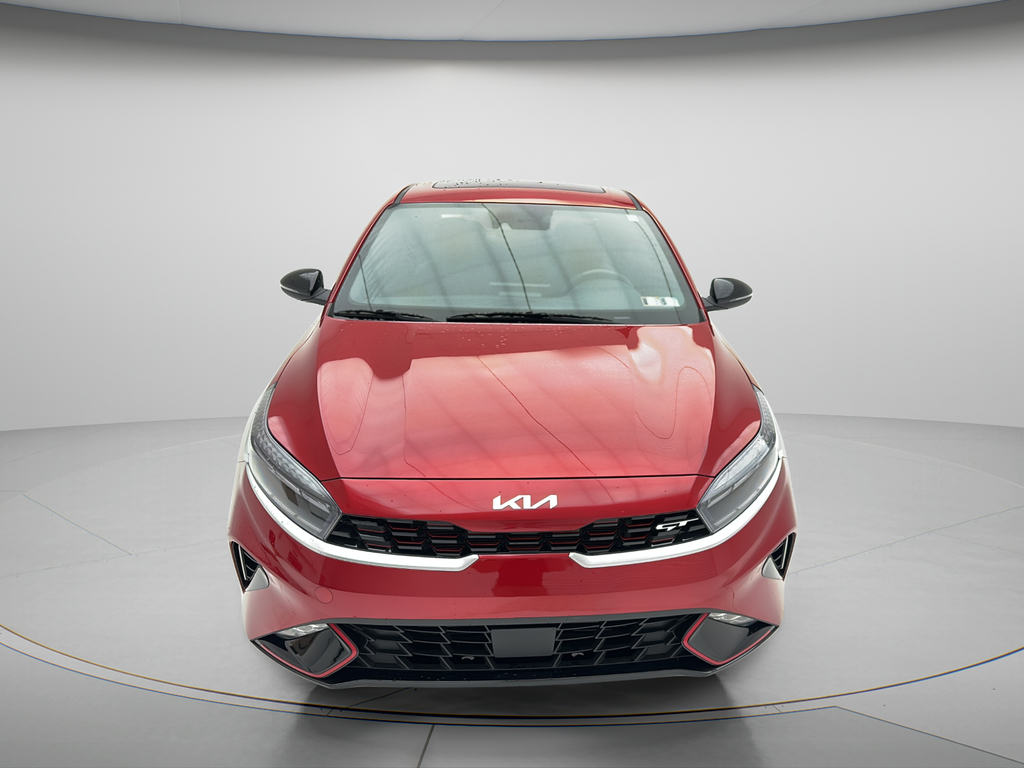 2024 Kia Forte GT Image 2 of 29