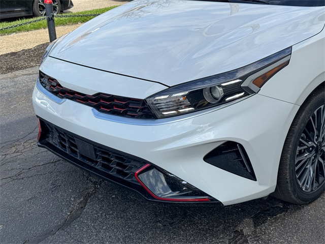 Vehicle image 12 of 47