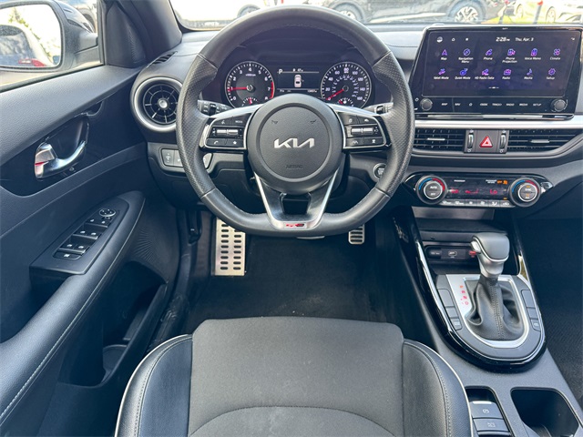Vehicle image 29 of 47