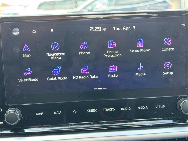 Vehicle image 43 of 47