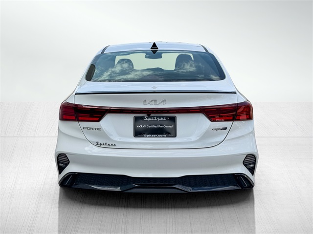 Vehicle image 5 of 47
