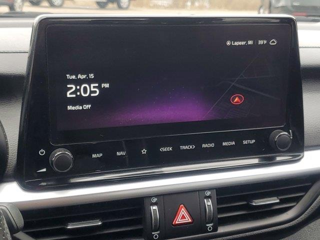 Vehicle image 16 of 30