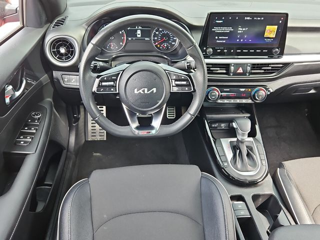 Vehicle image 22 of 43