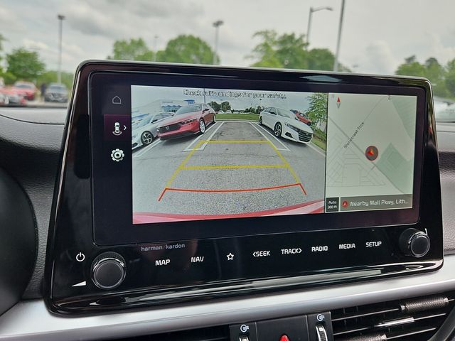 Vehicle image 31 of 43