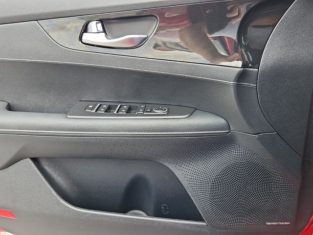 Vehicle image 36 of 43