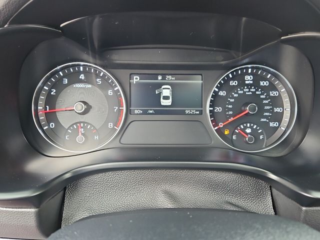 Vehicle image 33 of 43