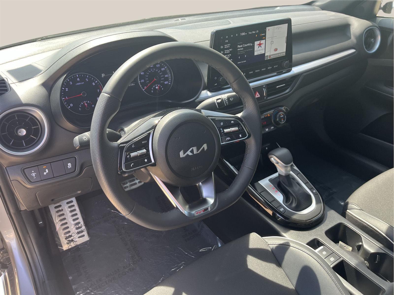 Vehicle image 16 of 34