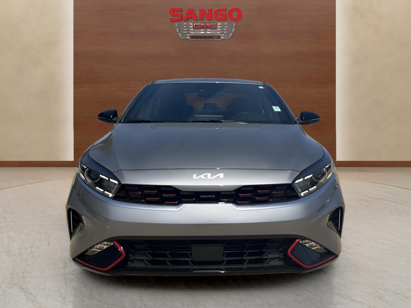 Vehicle image 4 of 34