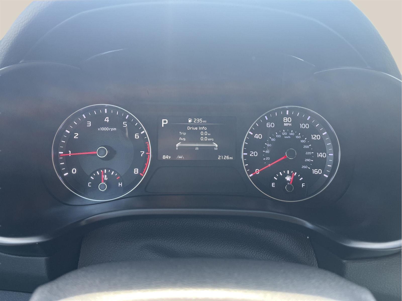 Vehicle image 21 of 34
