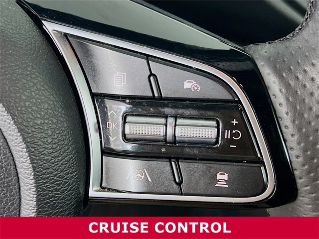 Vehicle image 20 of 33